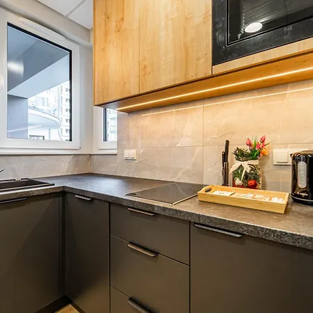 Daire Kasprzaka29 Tower - View, 9th Floor, Balcony, Targi Expo - By Rentujemy Varşova